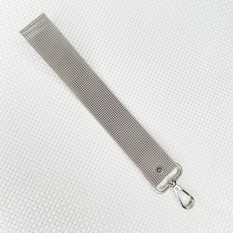 Light grey keychain - Image 4